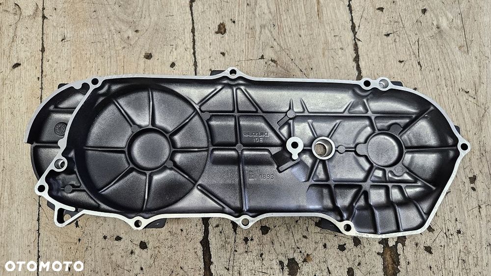 Pokrywa Sprzęgła Suzuki Katana AY50  11341-10E00 - 5