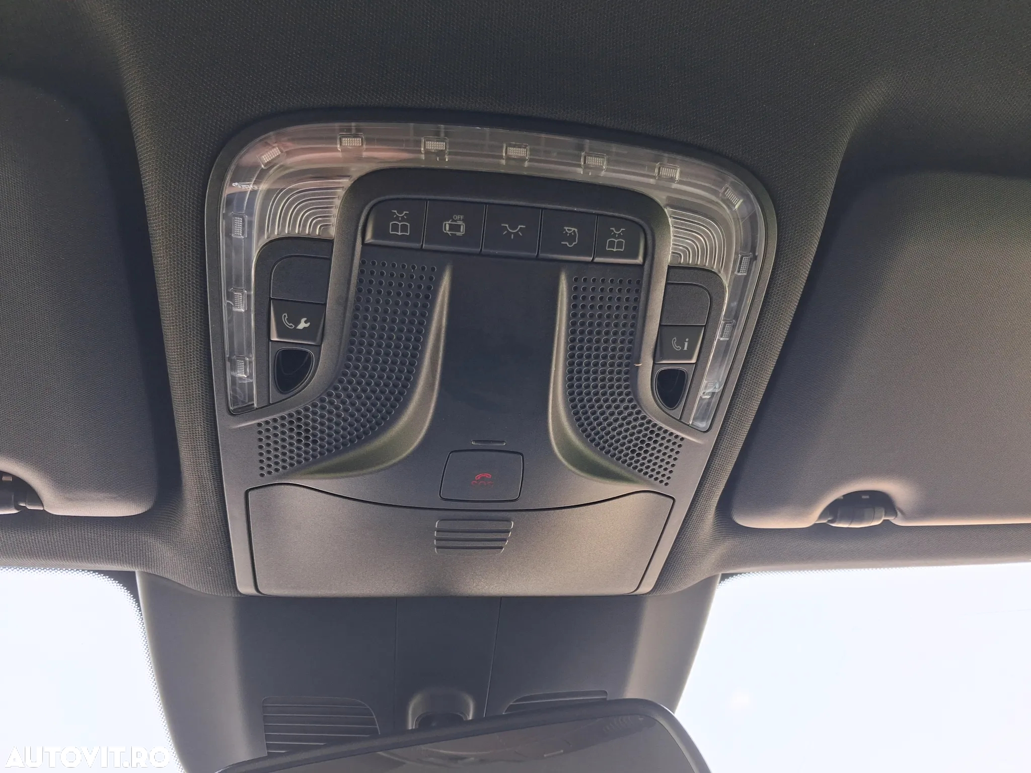 Mercedes-Benz V 300 d Combi Lung 237 CP RWD 9AT - 29