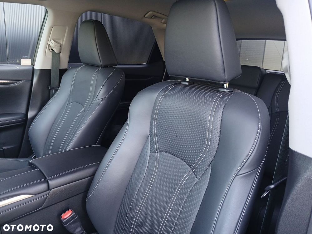 Lexus RX - 22