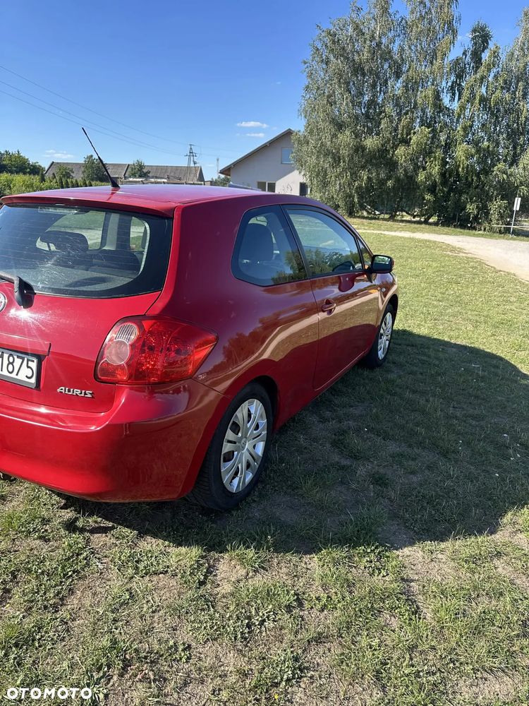 Toyota Auris 1.4 VVT-i Terra - 6