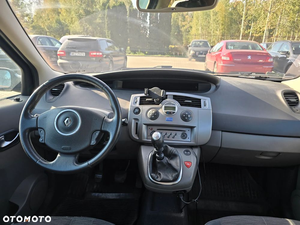 Renault Scenic - 7