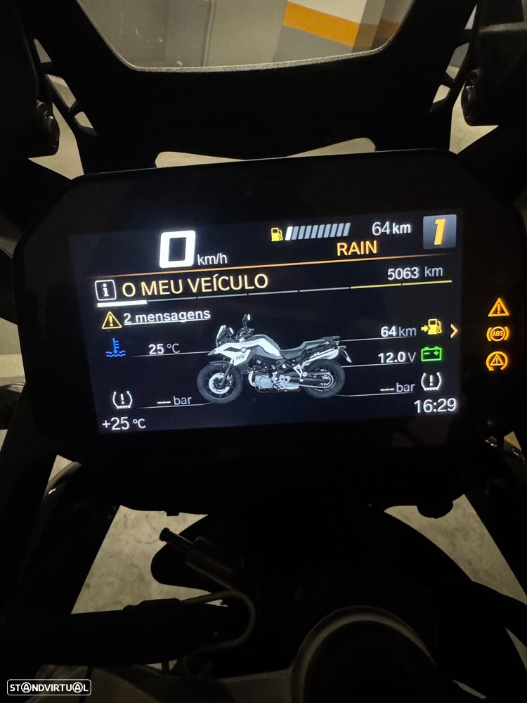 BMW F 750 GS Triple Black - 11
