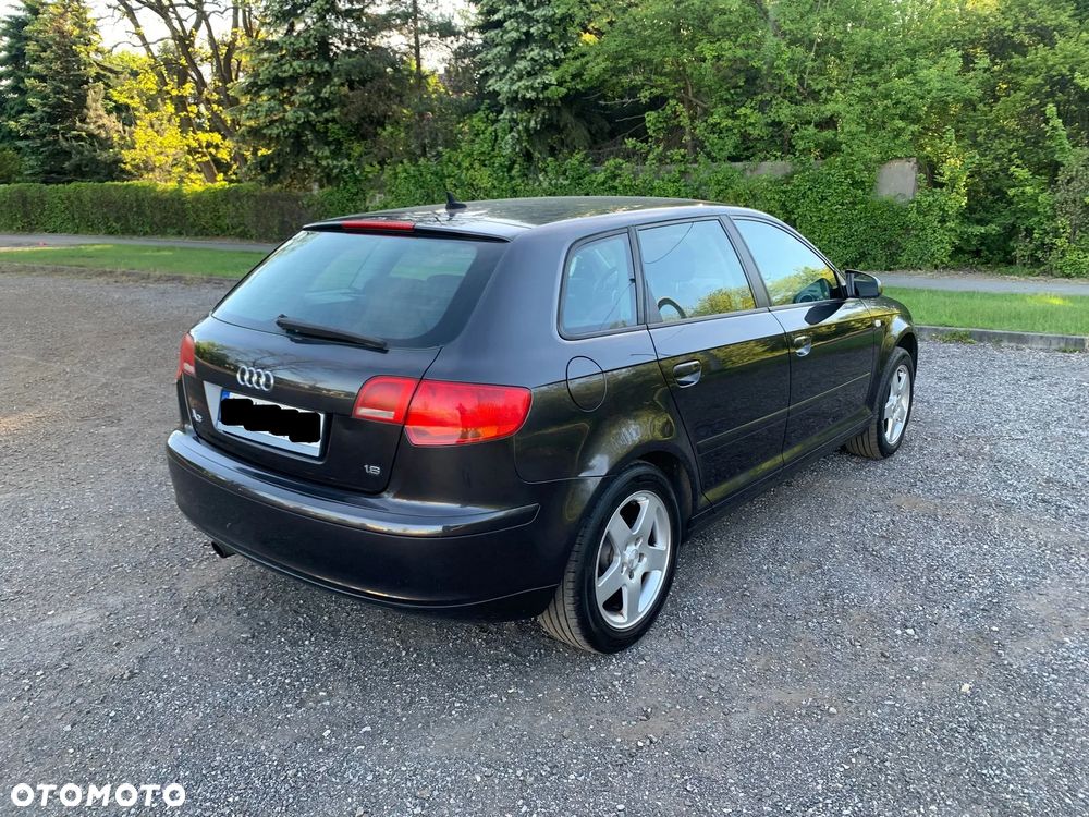 Audi A3 Sportback 1.6 Ambiente - 5