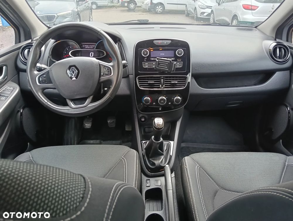 Renault Clio - 5