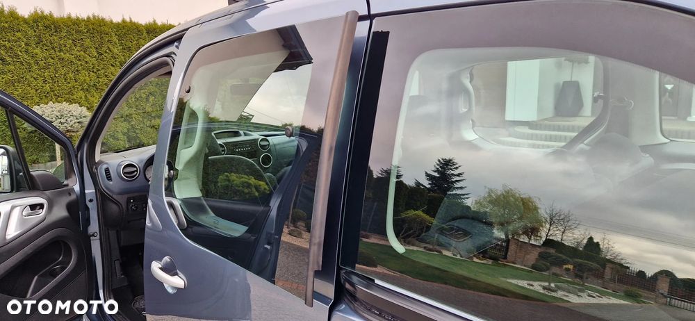 Peugeot Partner 120 VTi Active - 26