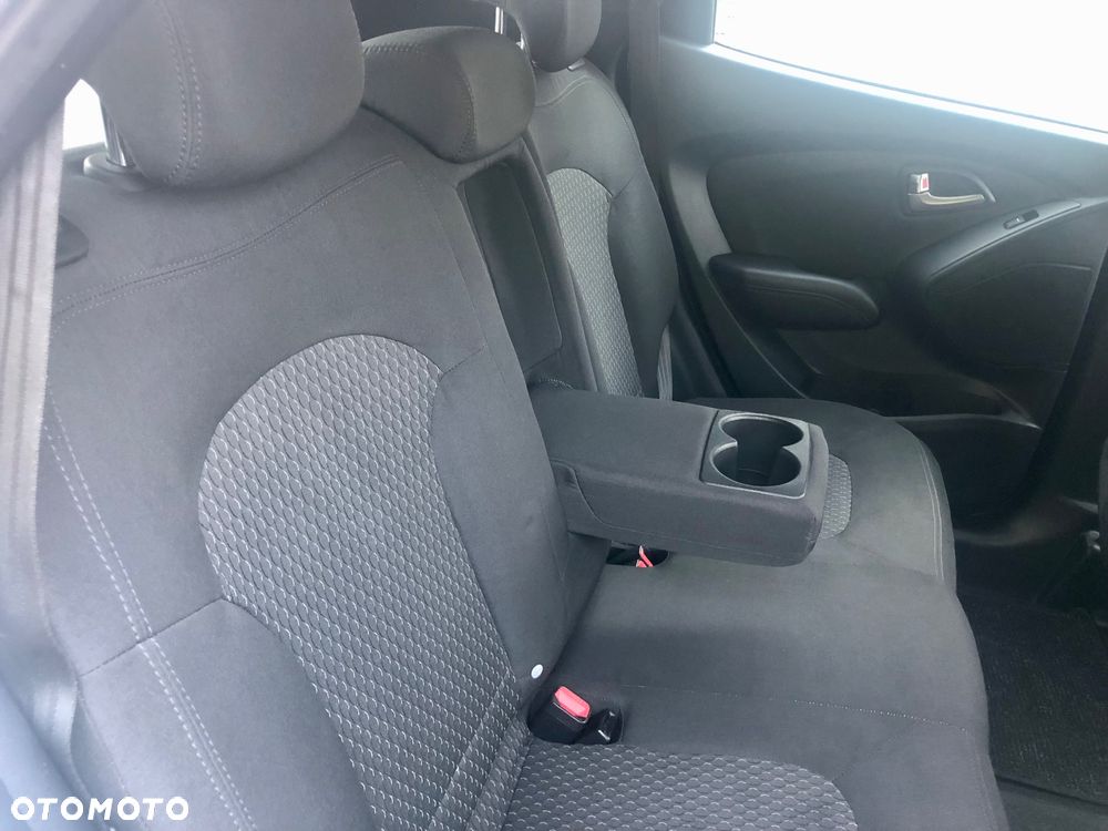 Hyundai ix35 1.6 2WD blue Style - 13