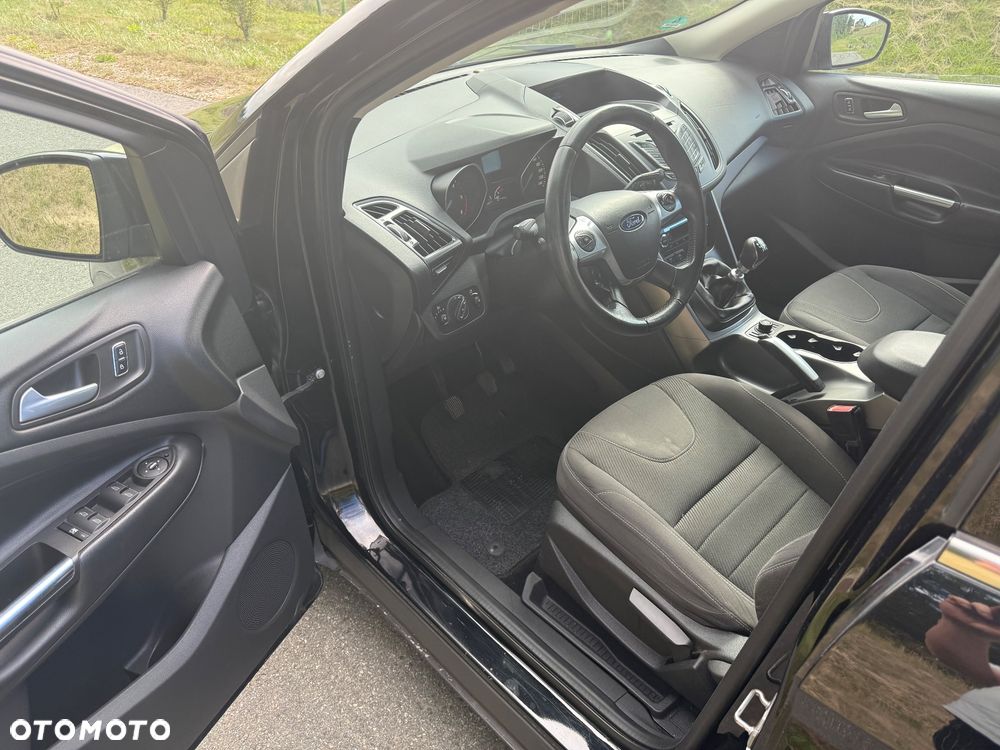 Ford Kuga 2.0 TDCi 2x4 Individual - 16