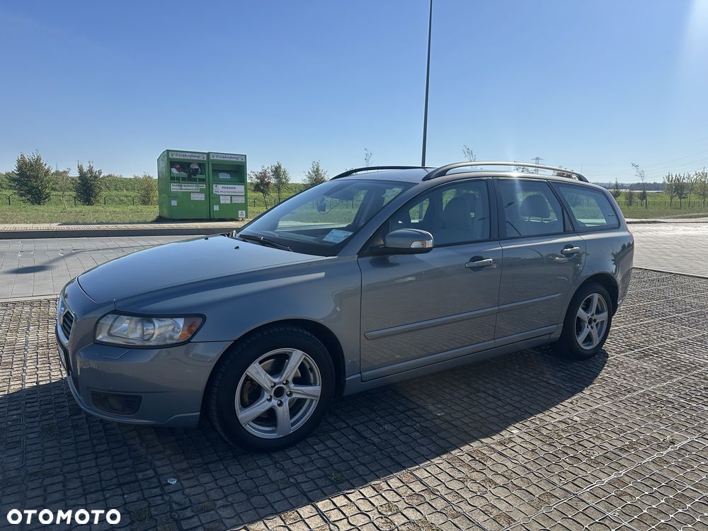 Volvo V50
