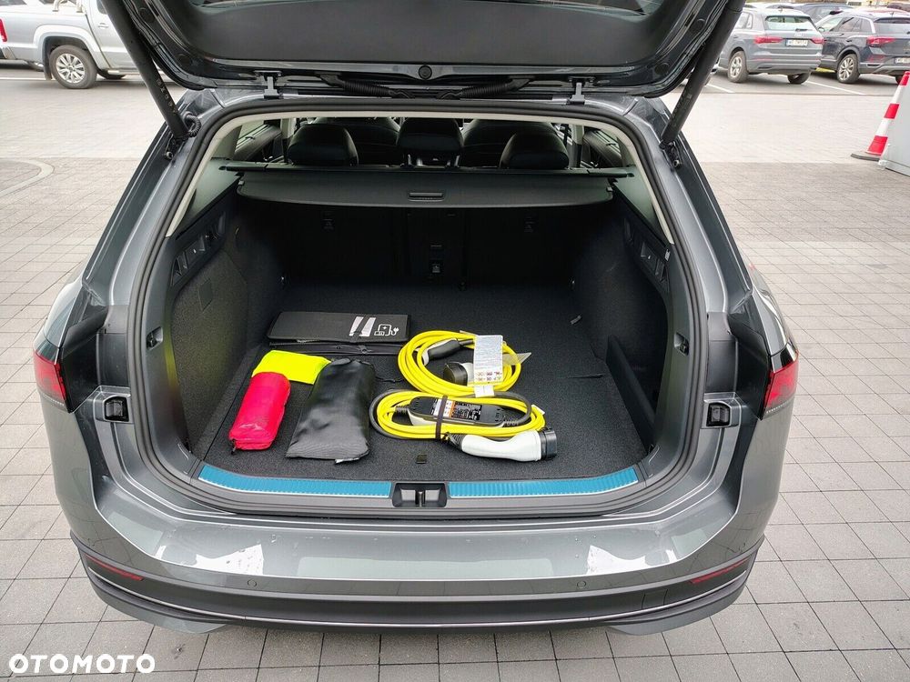 Volkswagen Passat - 7