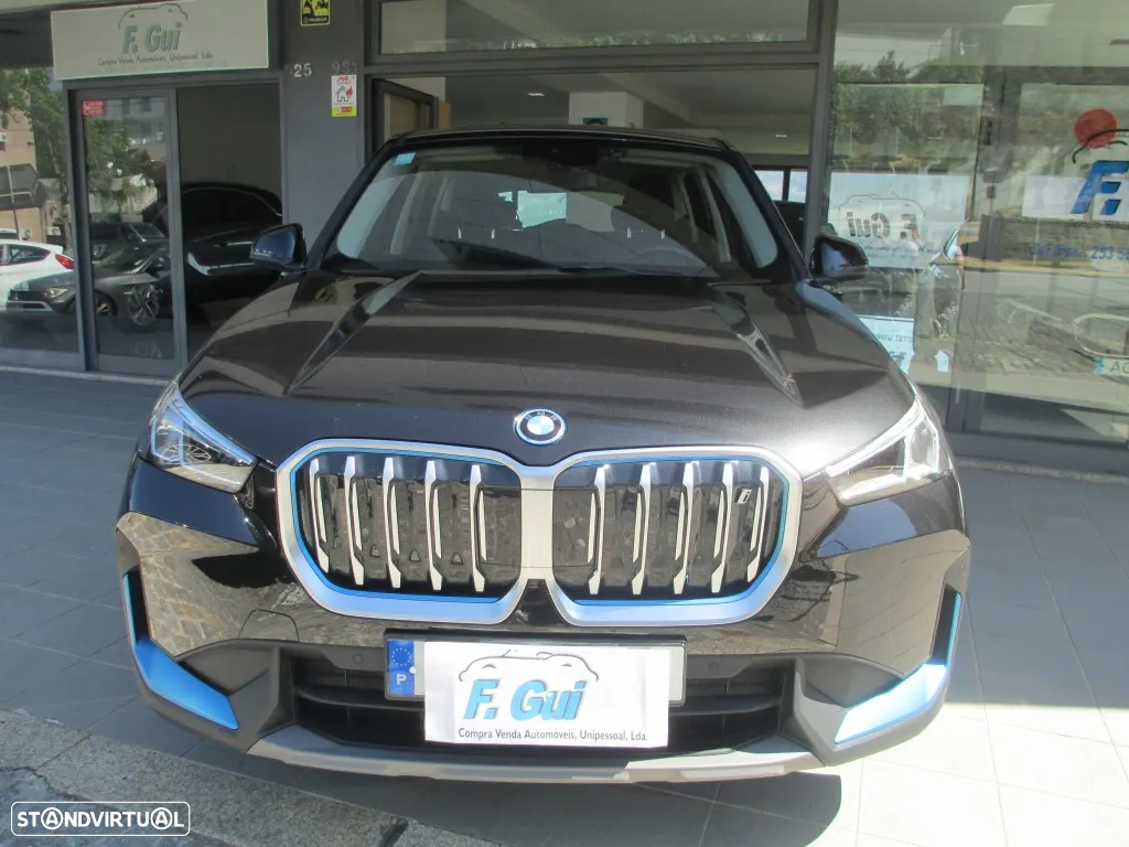 BMW iX1 xDrive30 - 4