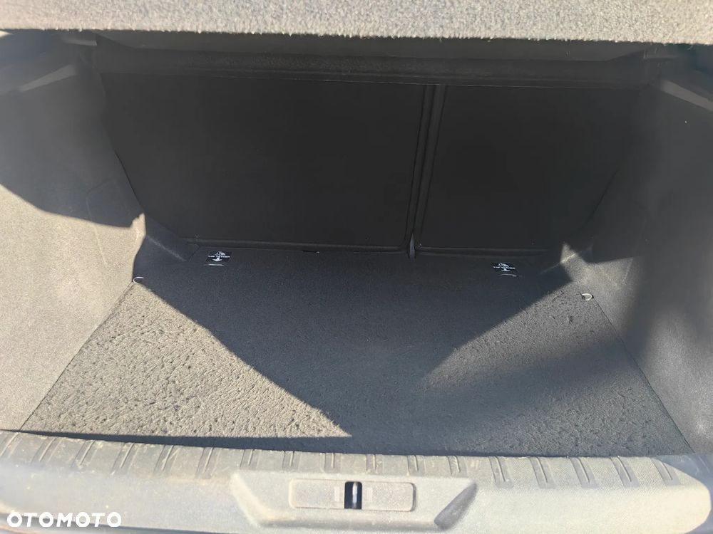 Peugeot 308 1.2 VTi/PureTech Access - 16