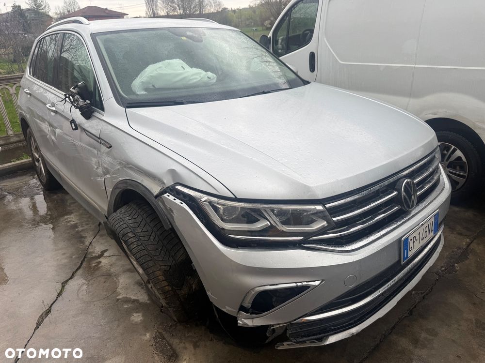 Volkswagen Tiguan 2.0 TDI SCR 4MotION DSG R-Line - 1