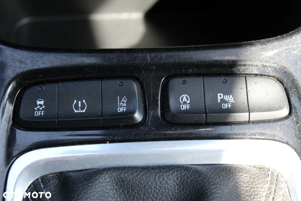 Opel Crossland X 1.2 ECOTEC Start/Stop Innovation - 24