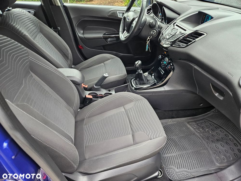 Ford Fiesta 1.0 EcoBoost STart-Stop Titanium - 12