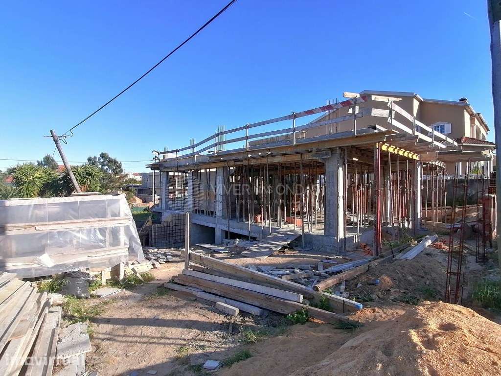 Moradia T2 Contemporânea em Pinhal do General - Fernão Ferro - Grande imagem: 2/15