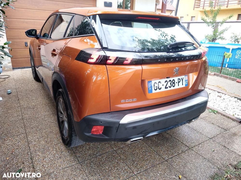 Peugeot 2008 1.2 PureTech EAT8 STT Active Pack - 3