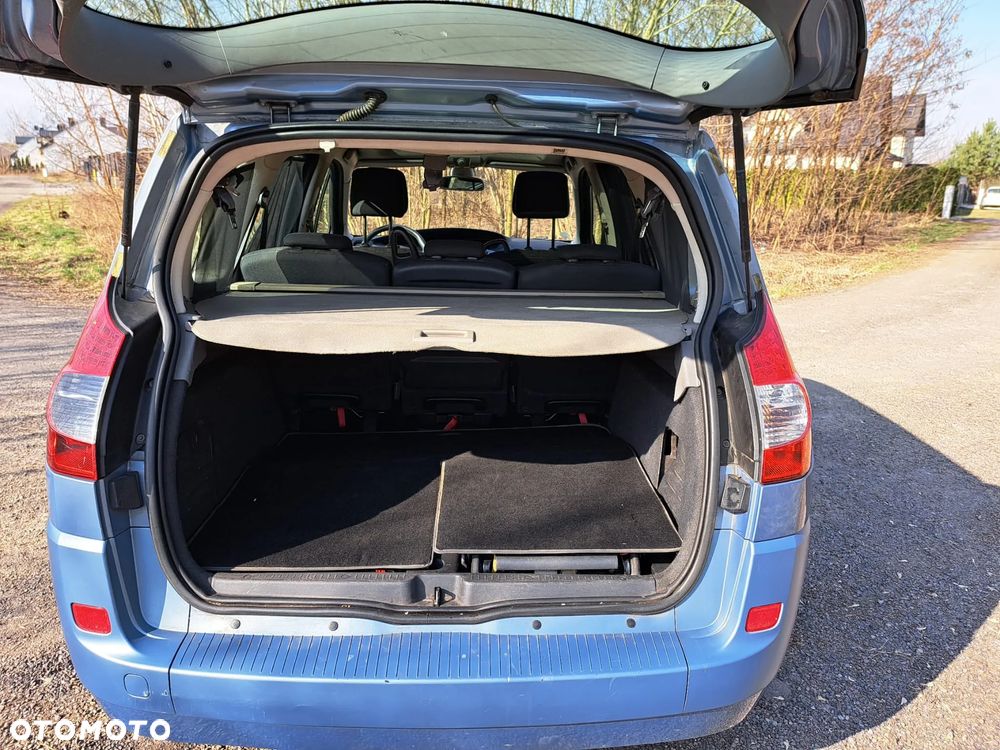 Renault Scenic - 29
