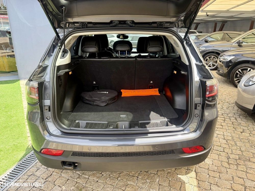 Jeep Compass 1.3 TG Trailhawk - 21