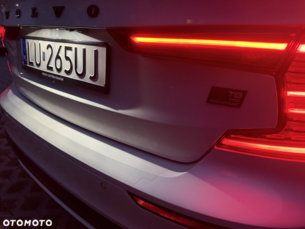 Volvo S60 T8 Recharge AWD Plus Dark - 11