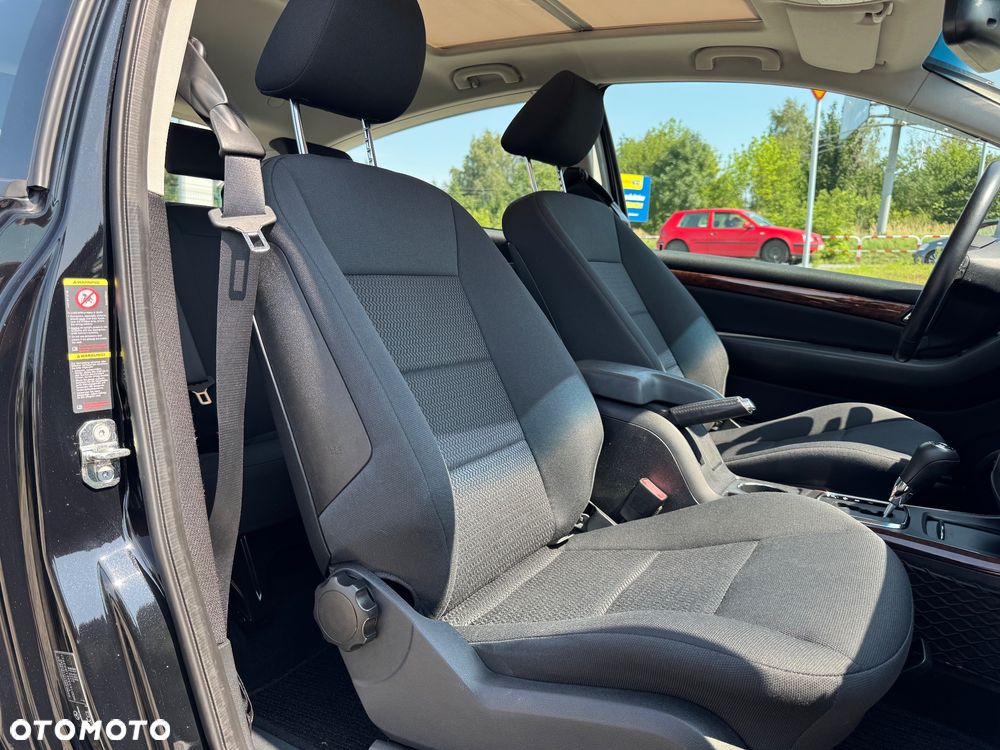 Mercedes-Benz Klasa A 180 Autotronic Elegance - 22