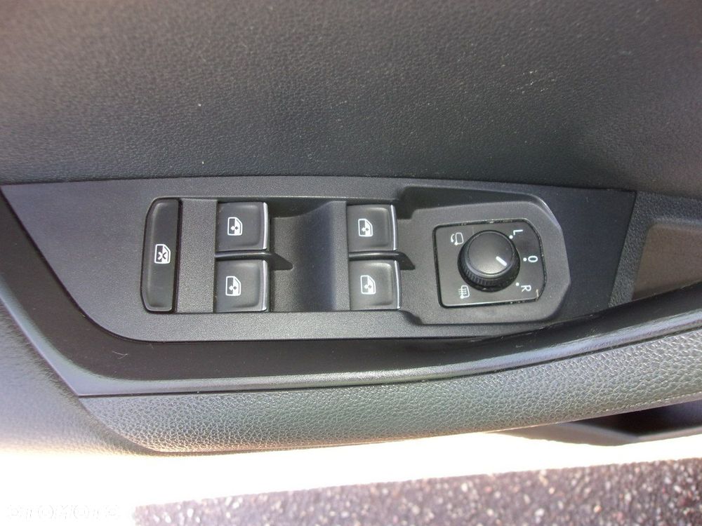 Skoda Karoq 1.5 TSI ACT 4x2 Style DSG - 15