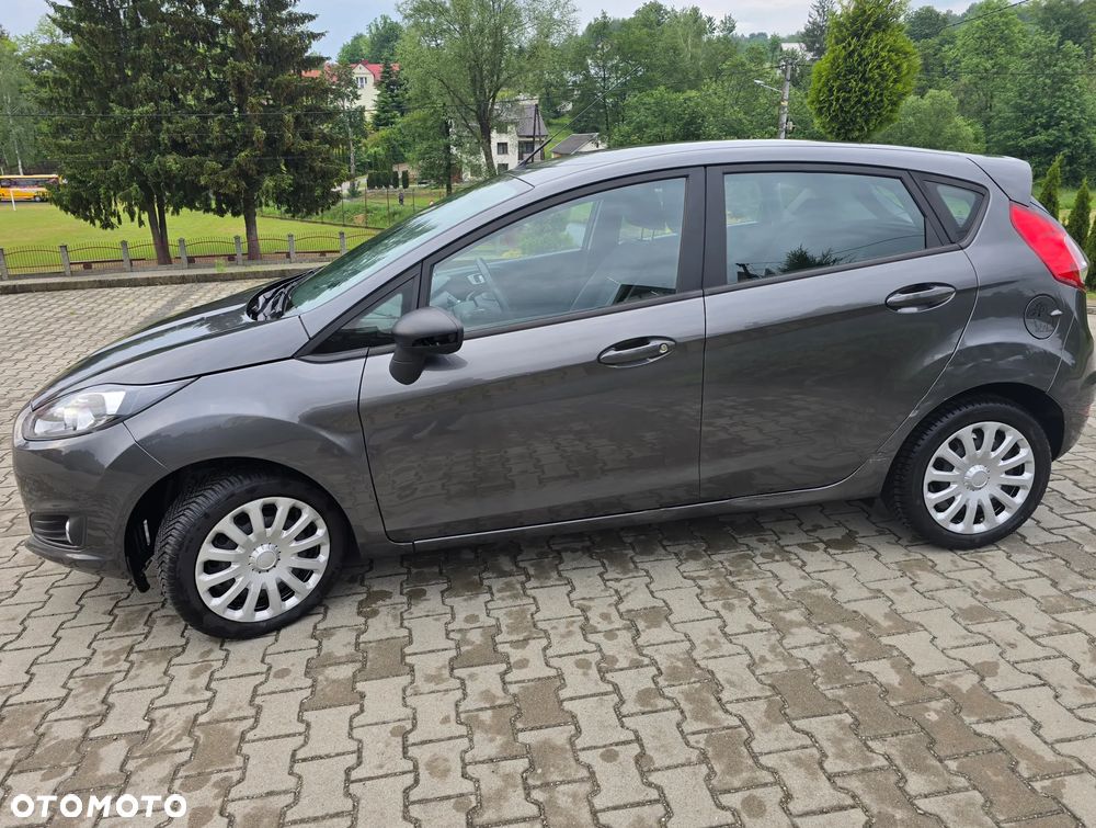 Ford Fiesta 1.25 Ambiente - 8