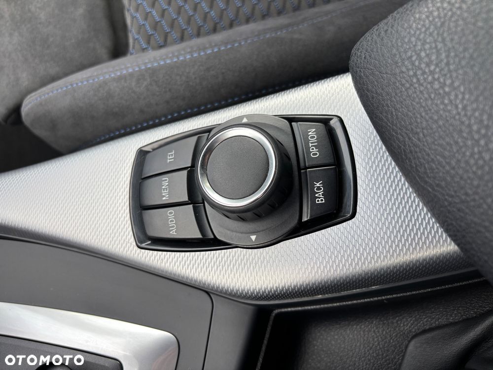 BMW Seria 1 116i Sport Line - 23