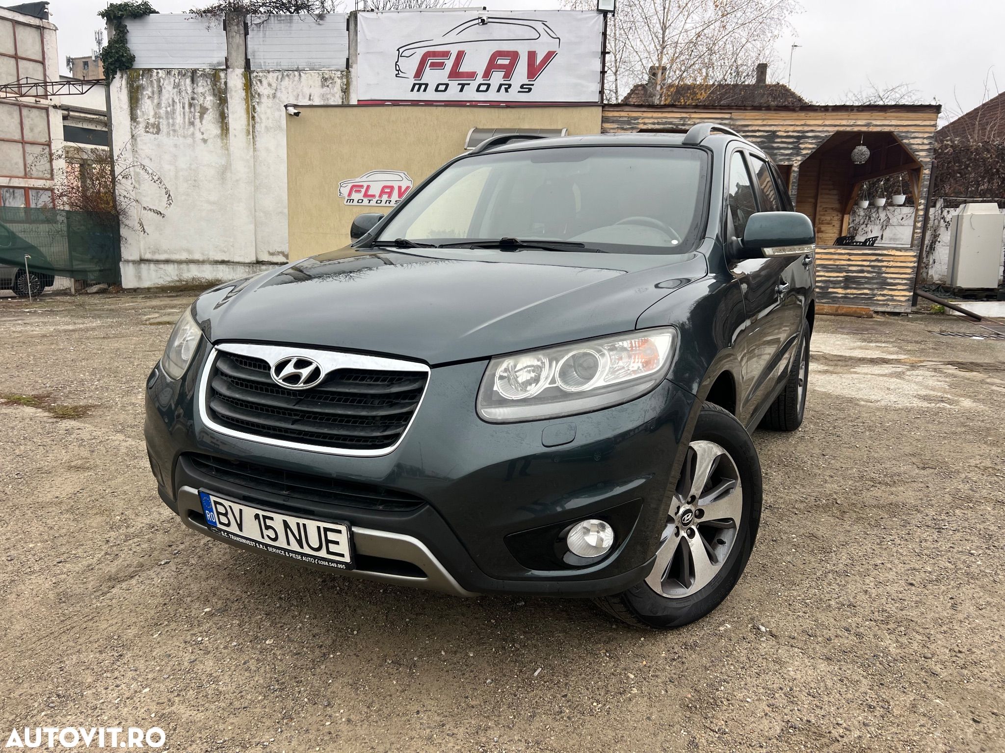 Hyundai Santa Fe - 1
