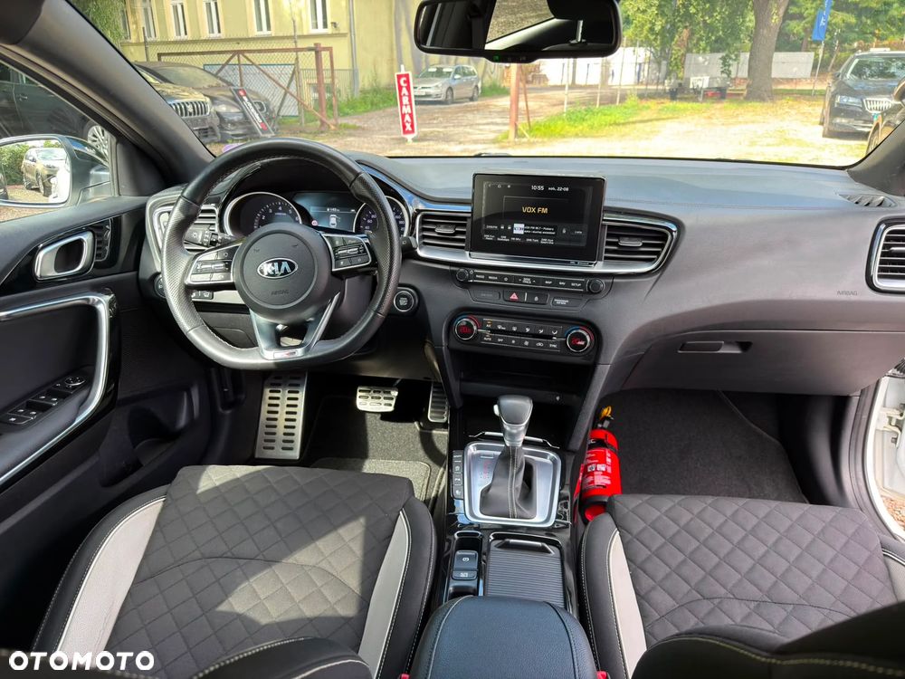 Kia ProCeed - 19