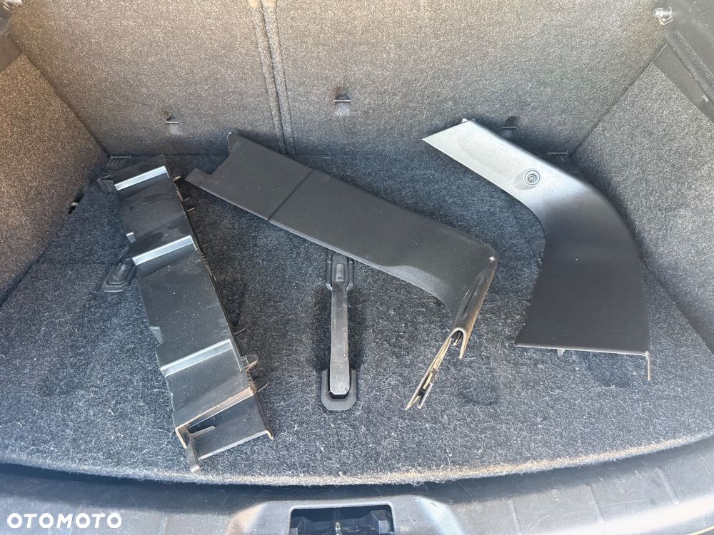 Volvo V40 D3 Momentum - 37
