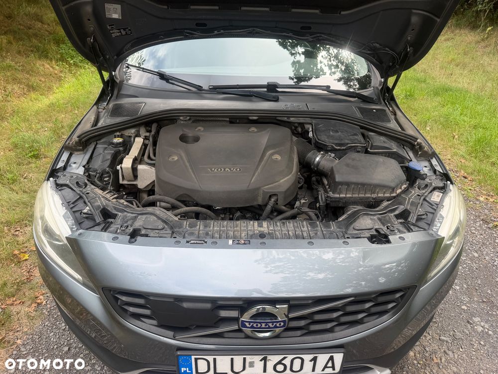 Volvo V60 Cross Country D3 Drive-E Momentum - 12