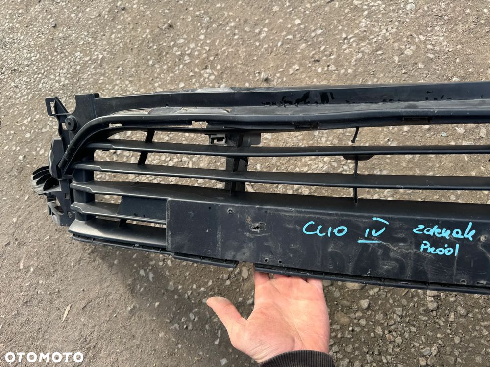 Atrapa gril zderzaka Renault Clio IV 622542412R OE - 10