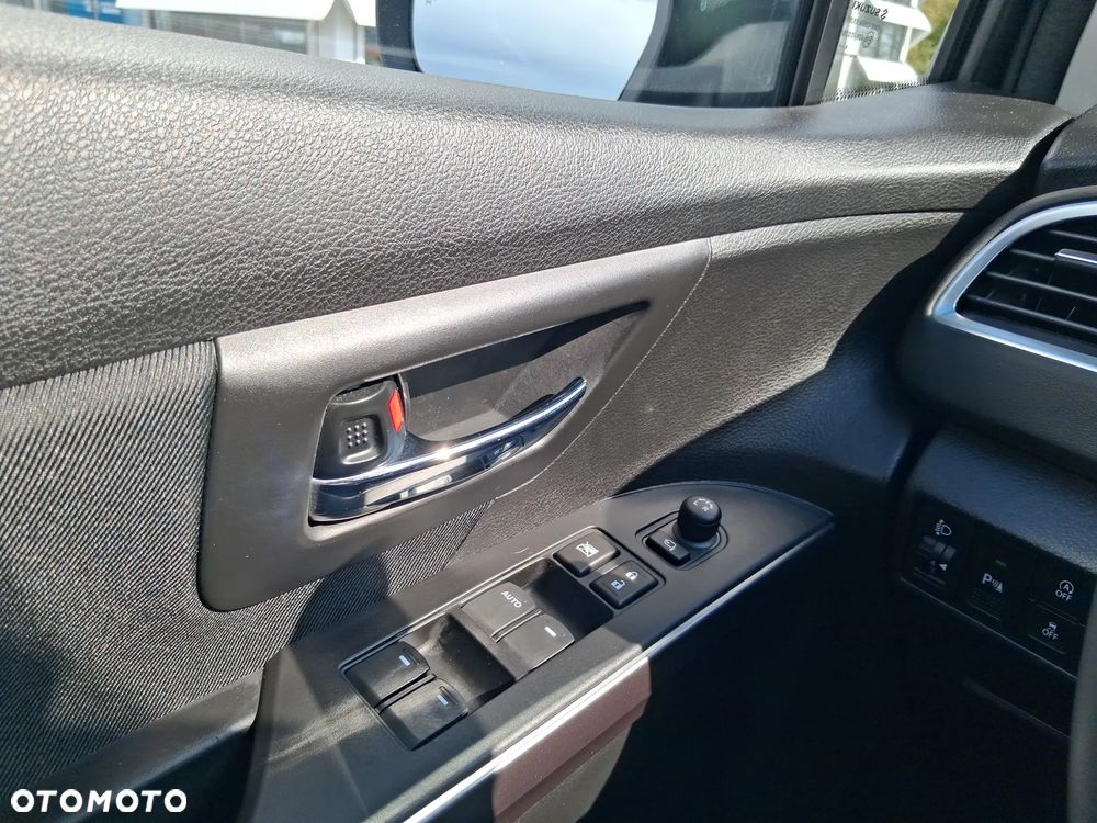 Suzuki SX4 S-Cross - 27