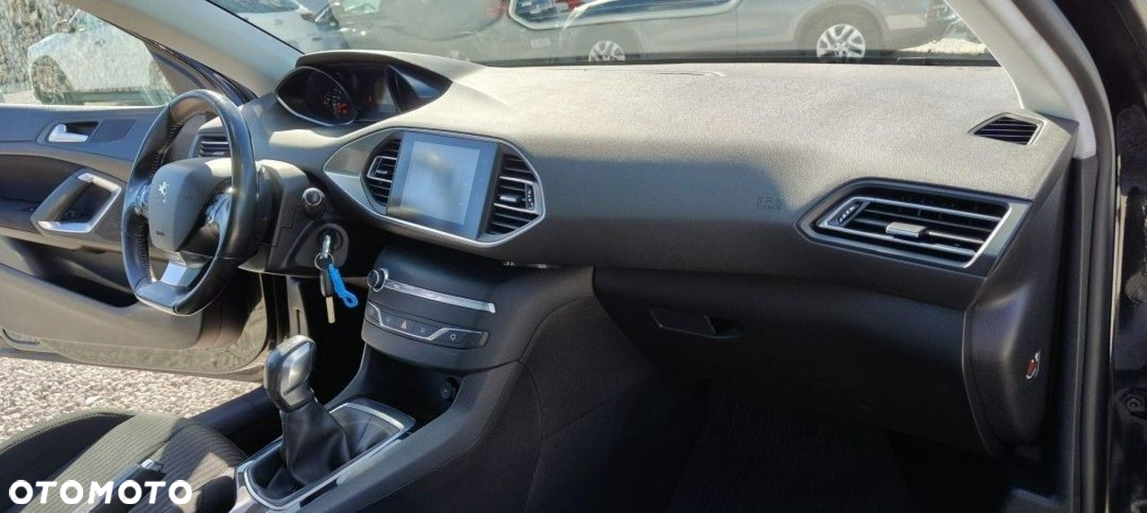 Peugeot 308 - 20