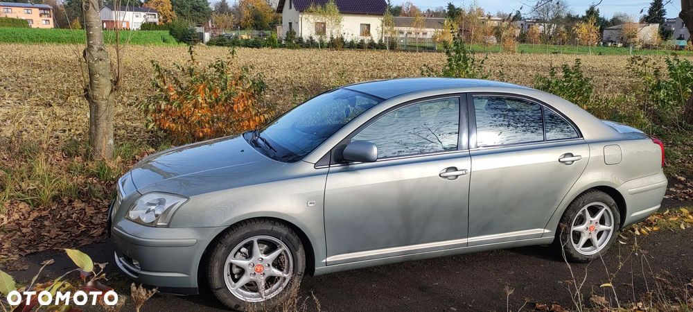 Toyota Avensis 1.8 VVT-i Sol - 6
