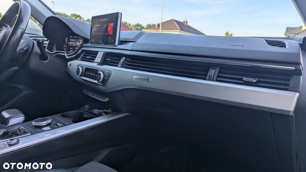 Audi A4 Allroad 2.0 TDI Quattro S tronic - 31