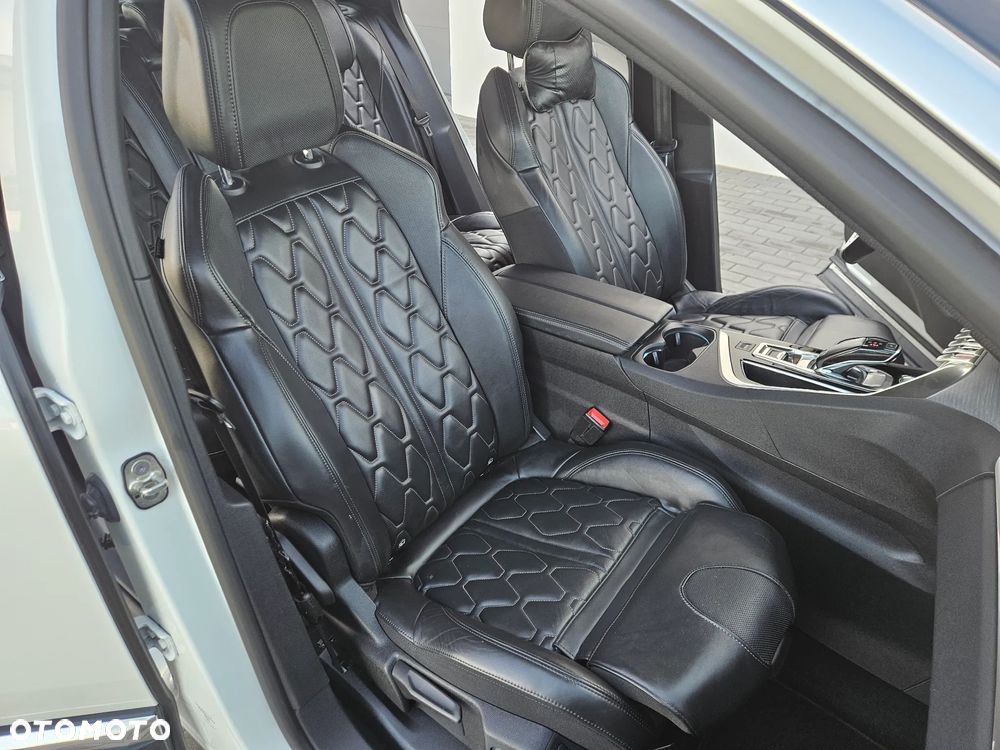 Peugeot 3008 BlueHDi 180 Stop & Start EAT8 GT - 17