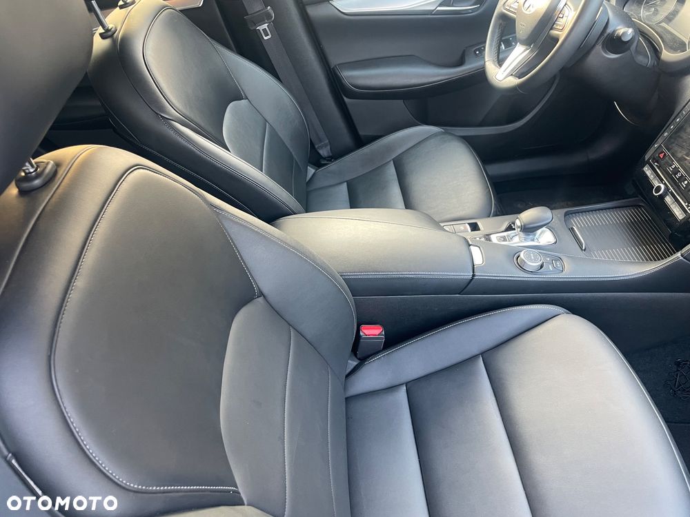 Infiniti QX50 - 7