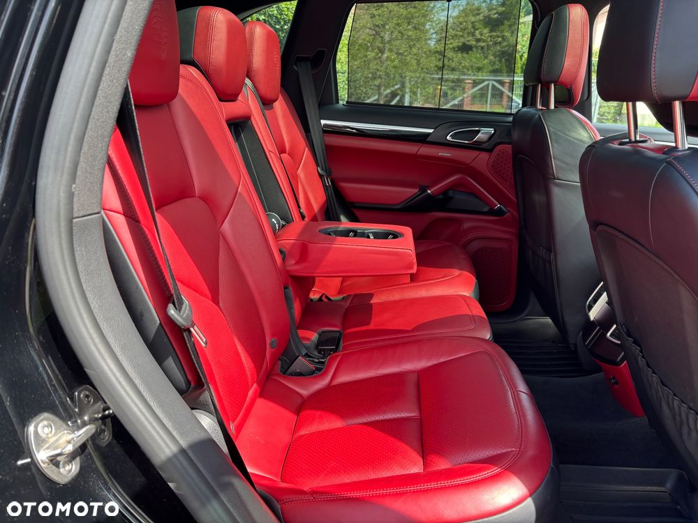 Porsche Cayenne Diesel Platinum Edition - 27