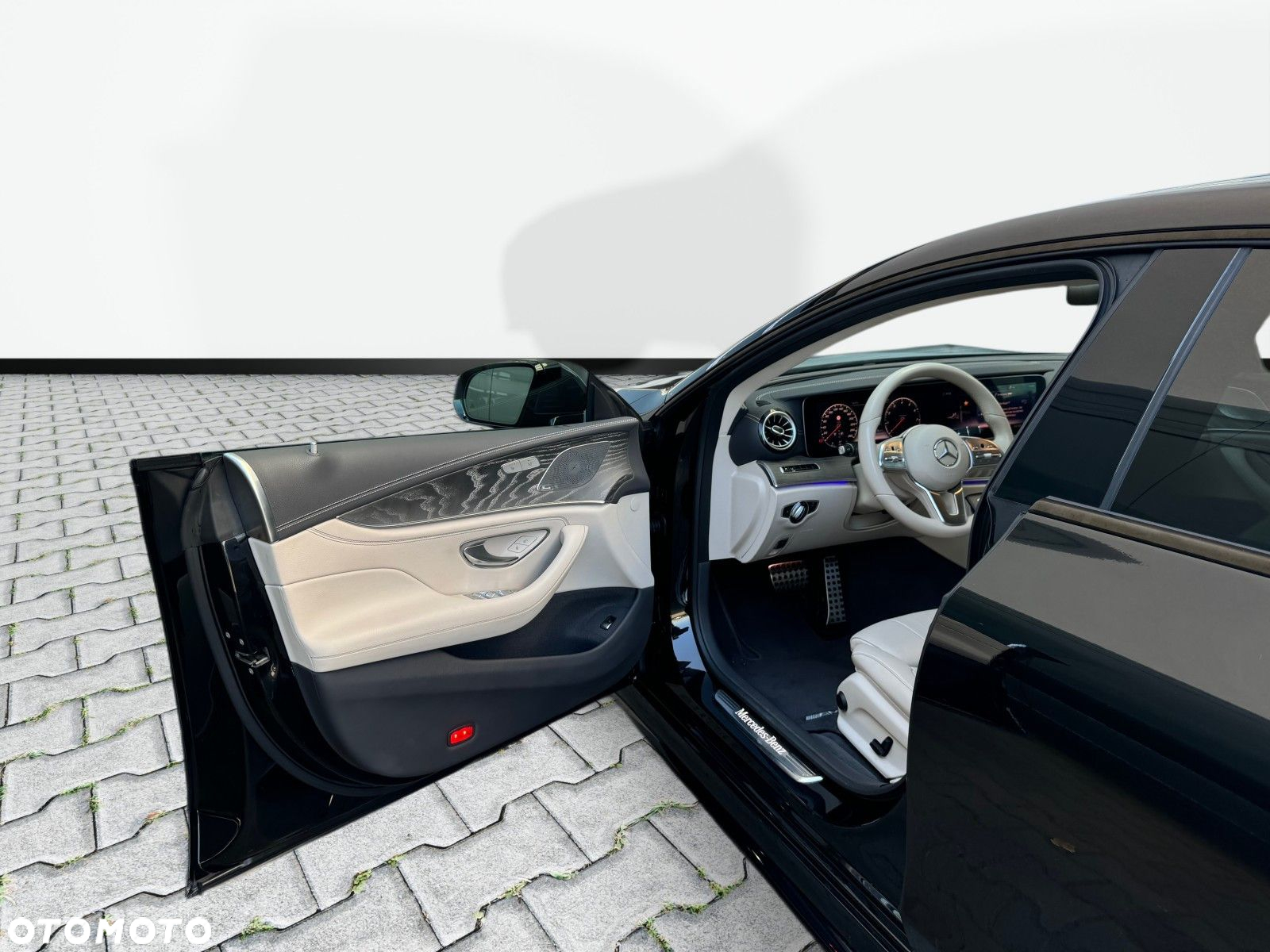 Mercedes-Benz CLS - 11