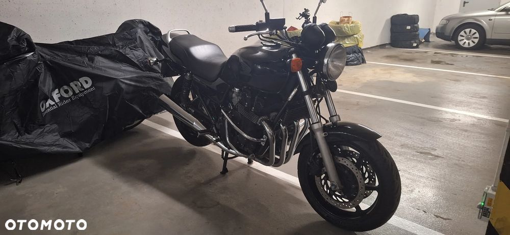 Honda CB - 2