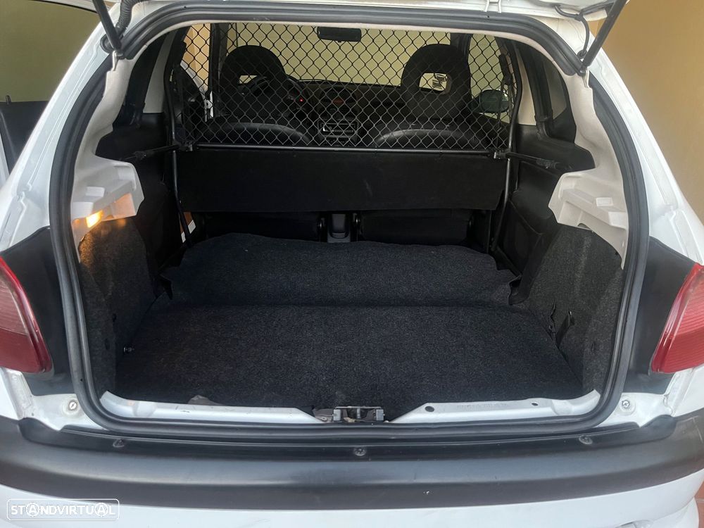 Peugeot 206 2.0 HDi XS - 8