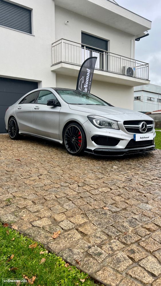 Mercedes-Benz CLA 45 AMG - 4