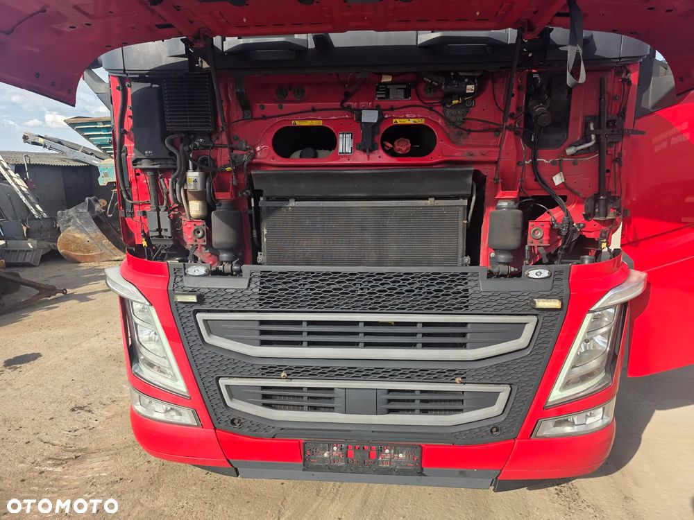 Volvo FH 540 6x4 + Wywrotka 2 Osiowa 60000 kg z Niemiec - 20