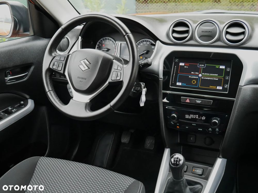 Suzuki Vitara 1.6 Elegance 2WD - 26