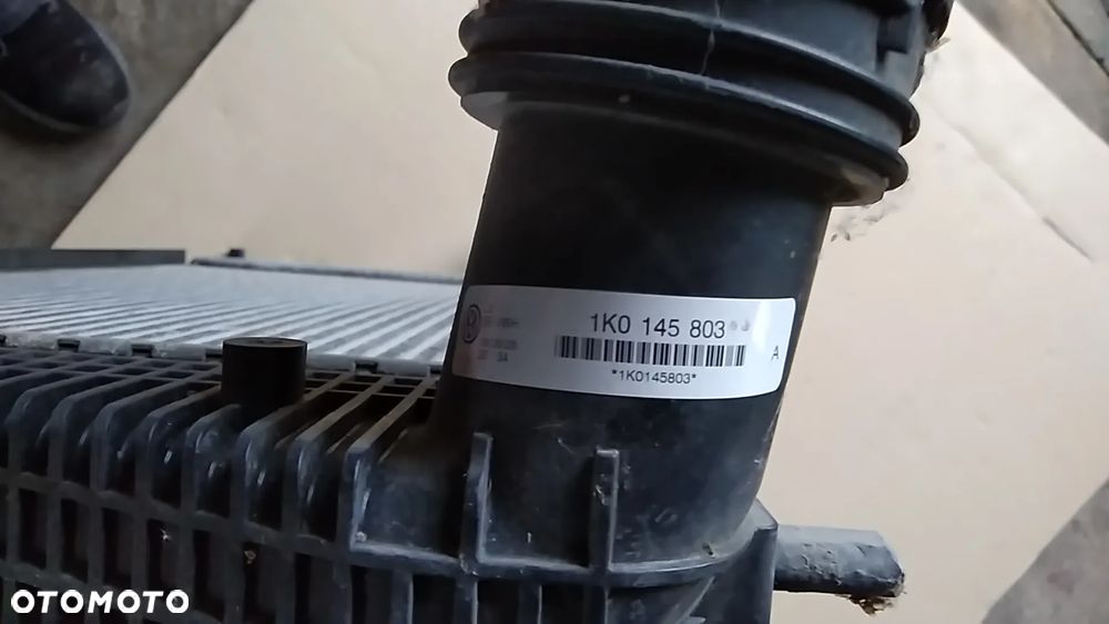 VW TOURAN I CHŁODNICA INTERCOOLERA KLIMATYZACJI 1,9 - 1