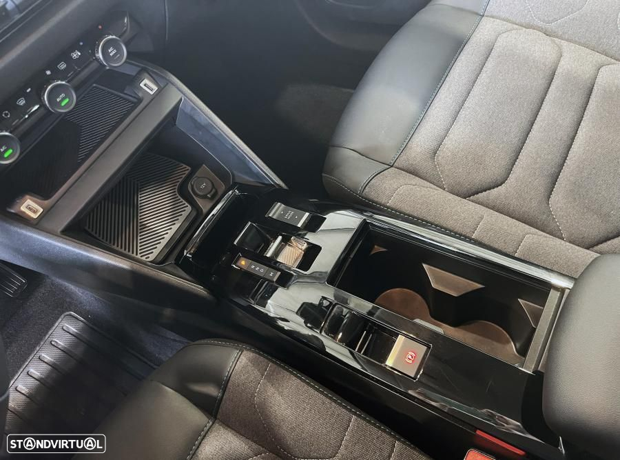 Citroën C4 X 1.2 PureTech Plus EAT8 - 13