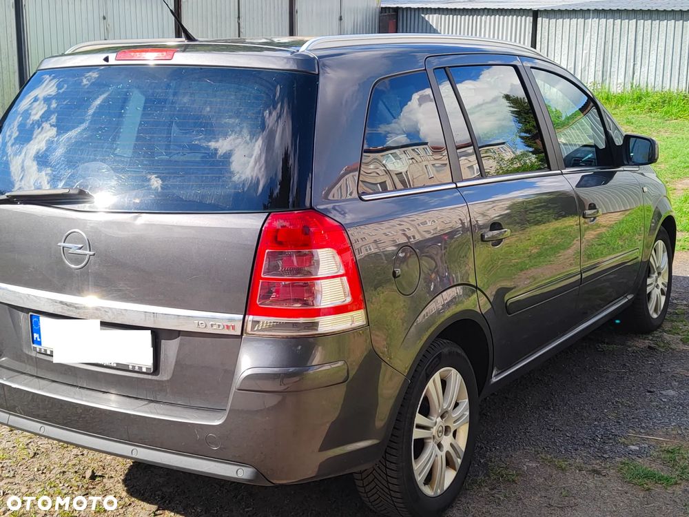 Opel Zafira 1.9 CDTI Enjoy - 4