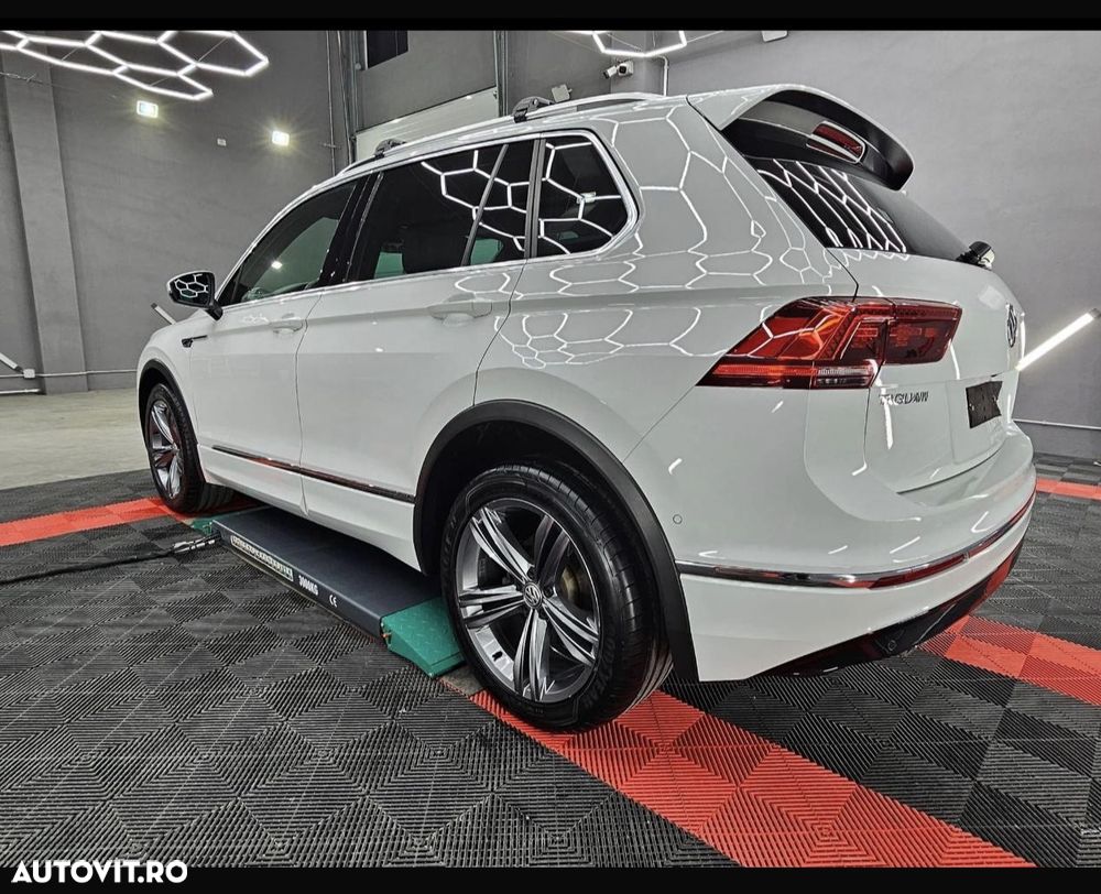 Volkswagen Tiguan 2018 photo 2