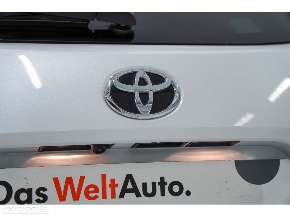 Toyota Corolla Touring Sports - 10